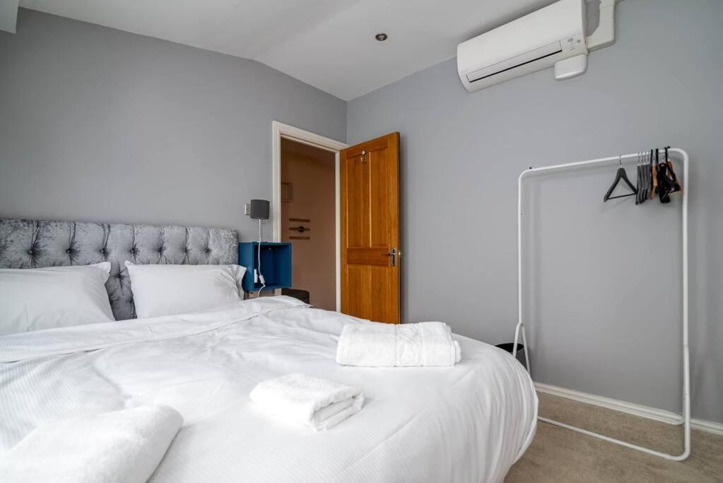 Luxury Apartment Located Near Marble Arch & Baker Street Лондон Екстер'єр фото